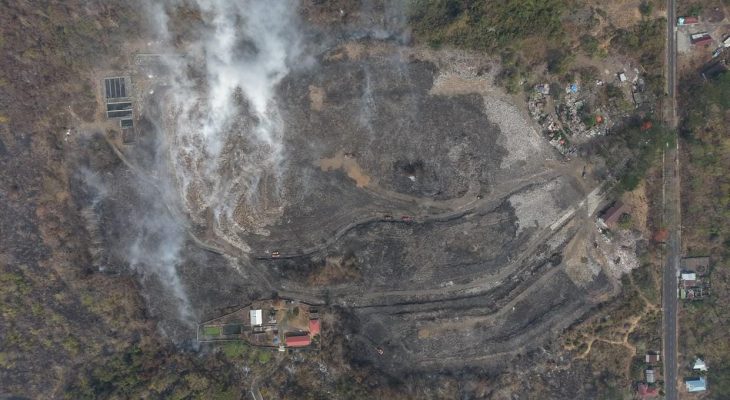 Api TPA Takome Mulai Mengecil, Tim Gabungan Terus Lakukan Pemadaman