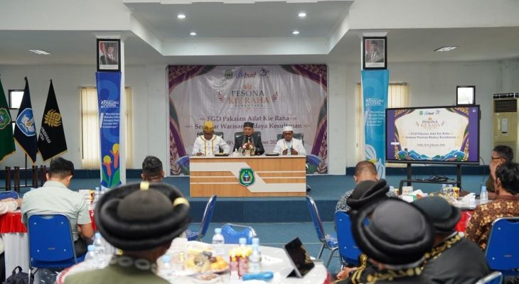 Wagub Malut Dorong Perda Pakaian Adat