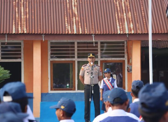 Kapolres Haltim Ajak Siswa dan Siswi Bijak Gunakan Media Sosial