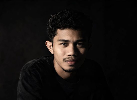 Mengembalikan Kompas Moral Demokrasi di Tingkat Tapak