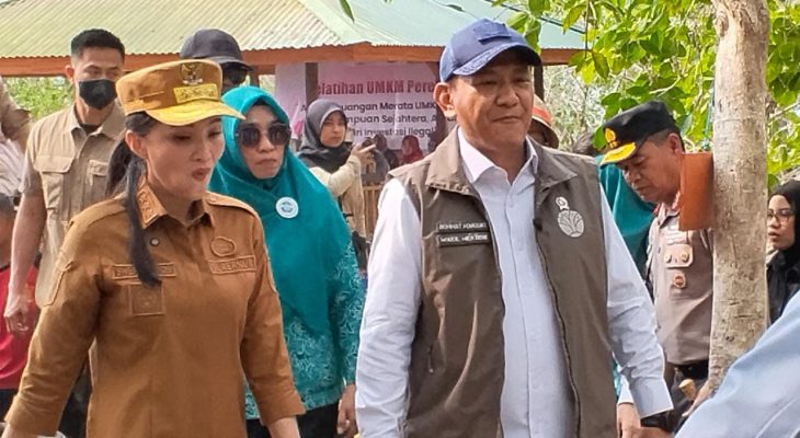 Ditanya soal Karhutla di Malut, Wamenhut Rohmat Tidak Beri Jawaban