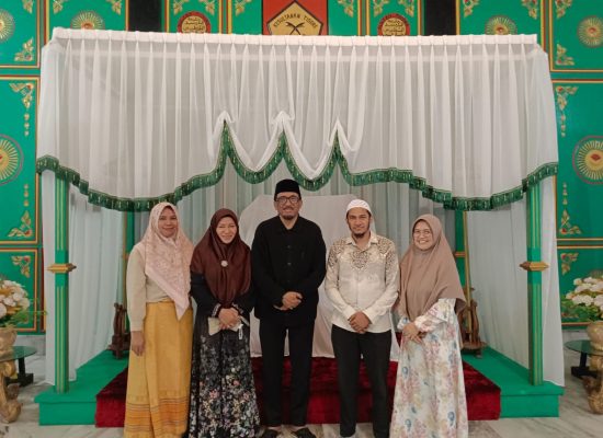 Sultan Tidore Terima Audiensi Disdikbud Maluku Utara, Bahas Ranperda Pakaian Adat Kie Raha